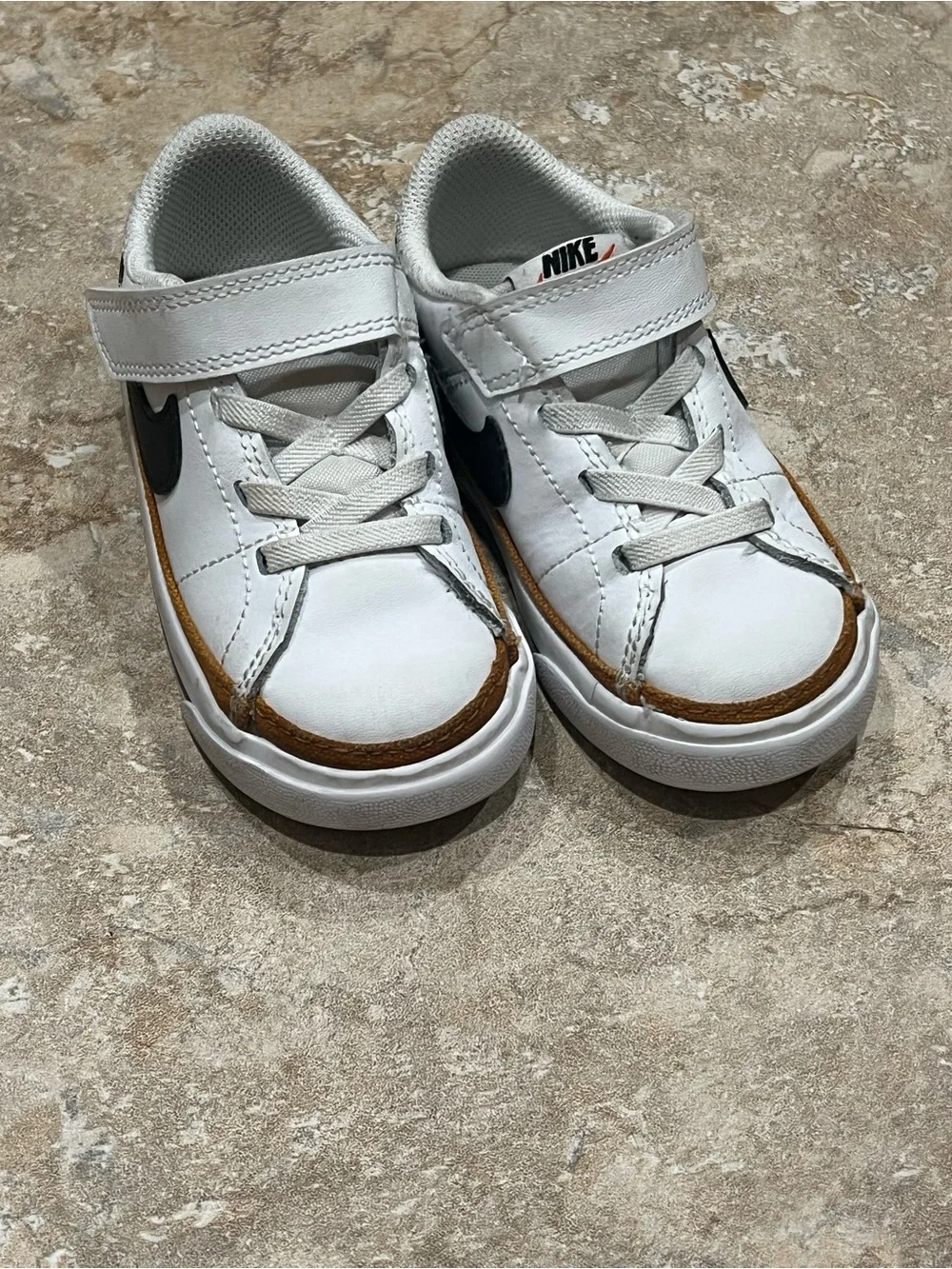 Nike Kids White & Navy Velcro Low-Top Sneakers and white Nikes, size 7 toddler